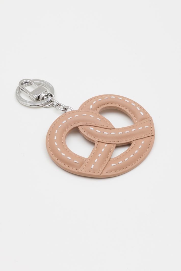 Llavero de piel - CAMELLO - Intrend - 2
