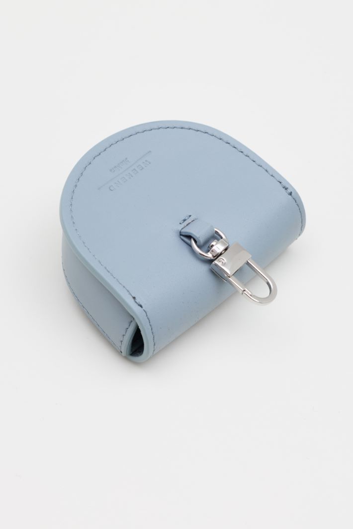 Round leather earbud pouch - LIGHT BLUE - Intrend - 2