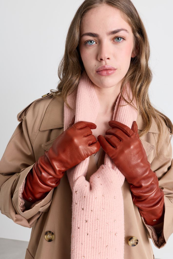 Rhinestone-Embellished Knitted Scarf - PINK - Intrend - 2