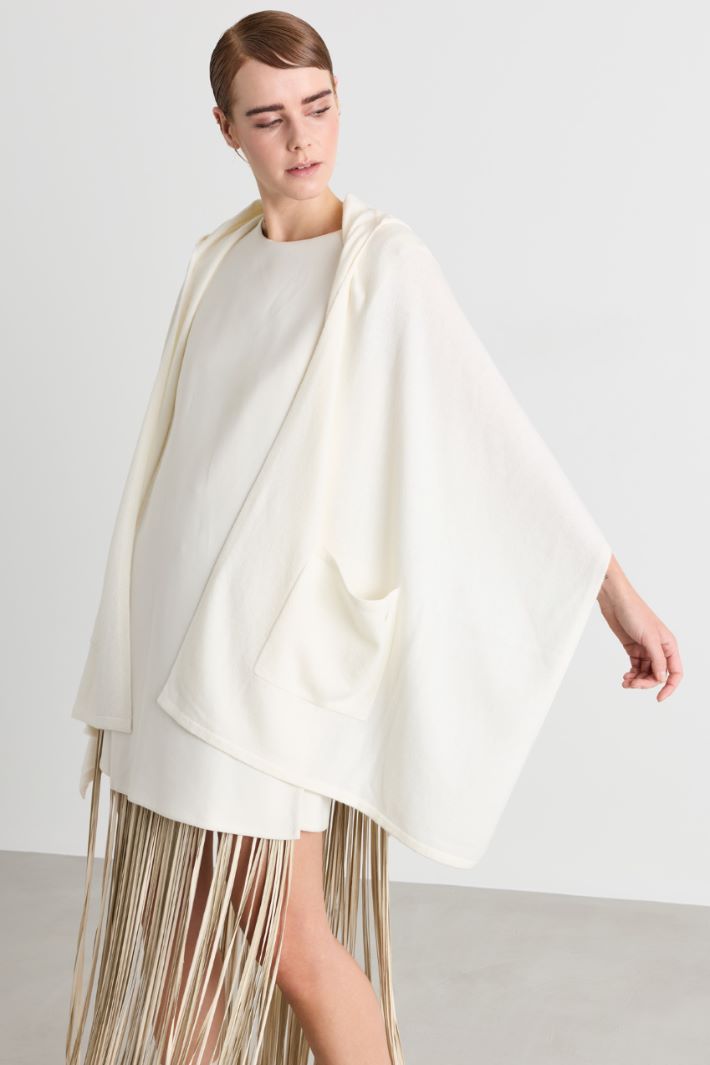 Hooded Cashmere Shawl - WHITE - Intrend - 3