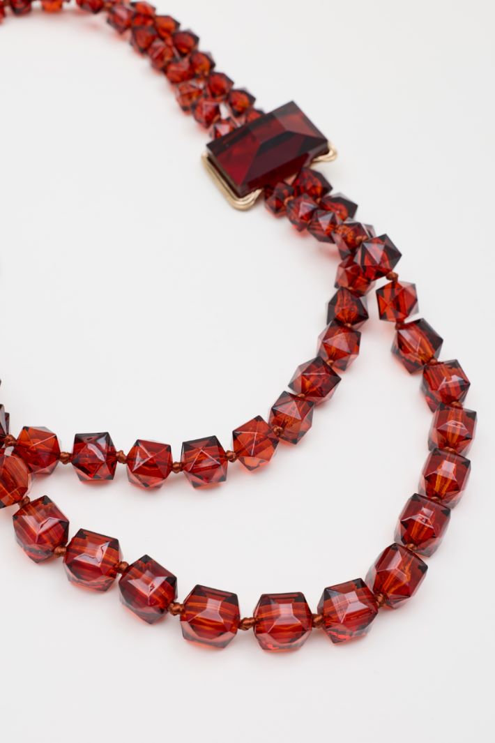 Resin and Stone Necklace - RED - Intrend - 2