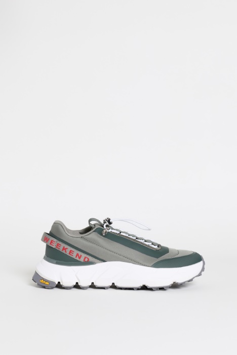 Sneaker aus technischem Mesh - Intrend