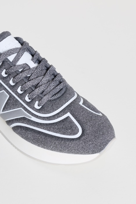 Sneaker in tessuto tecnico