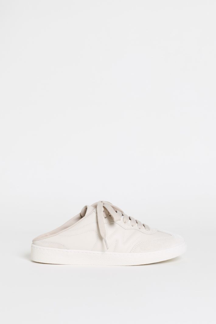 Leather mule trainers - WHITE - Intrend