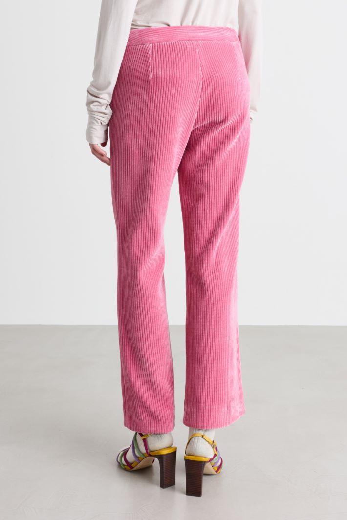 Slim trousers in corduroy jersey - PINK - Intrend - 4