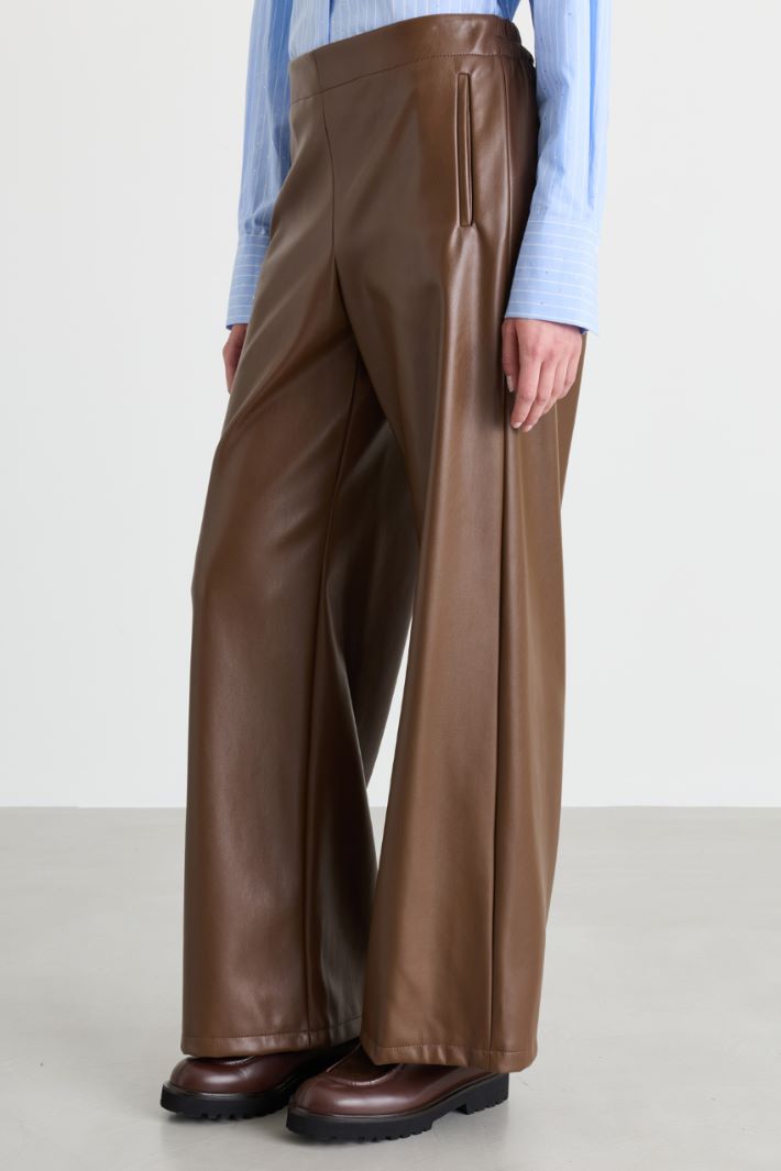 Straight coated jersey trousers - BROWN - Intrend - 2