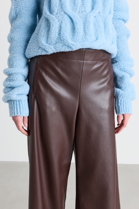 Pantalone dritto in jersey spalmato