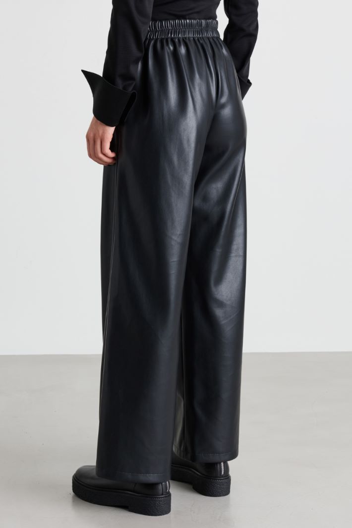 Straight coated jersey trousers - BLACK - Intrend - 4