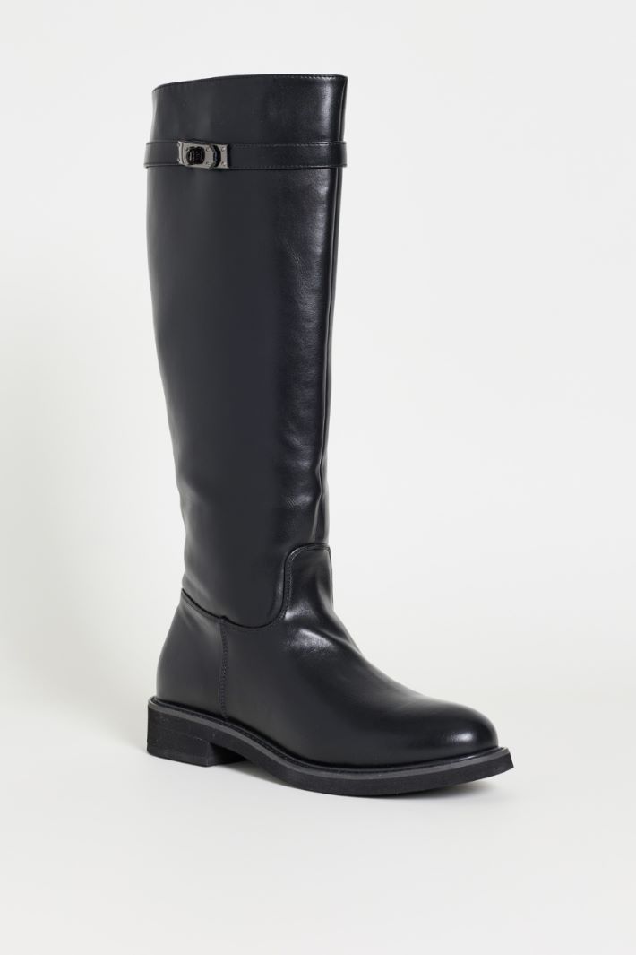 Bota con hebilla joya - NEGRO - Intrend - 2