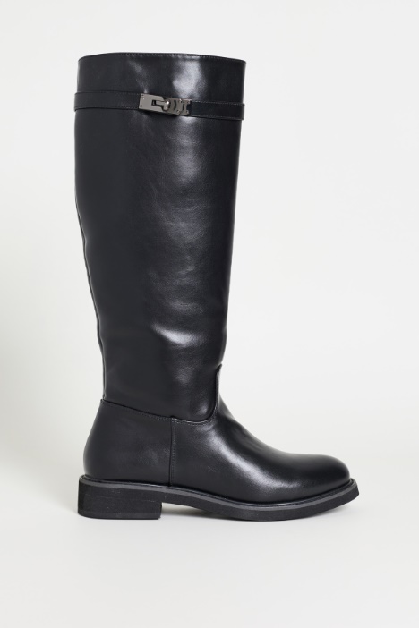 Buckled Boots - Intrend