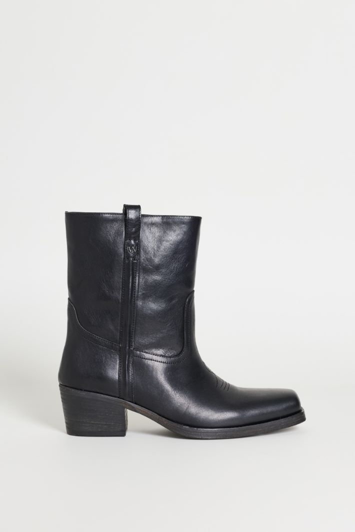 Western ankle boots - BLACK - Intrend