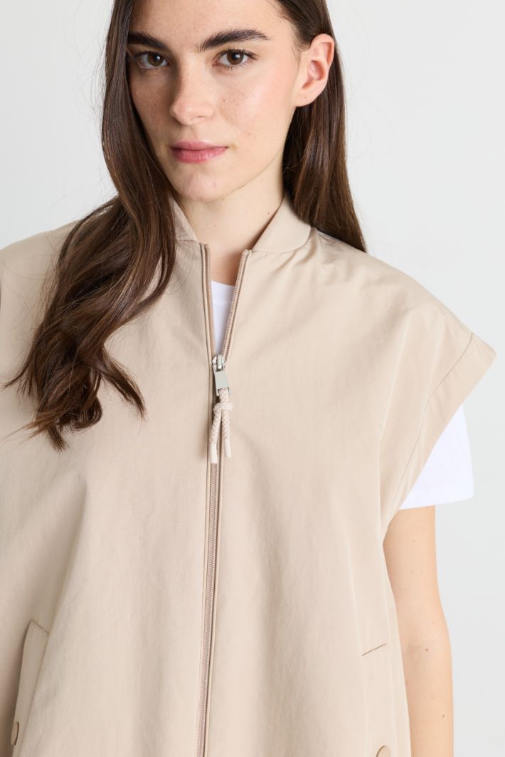 Gilet in tela antigoccia - BEIGE - Intrend - 3