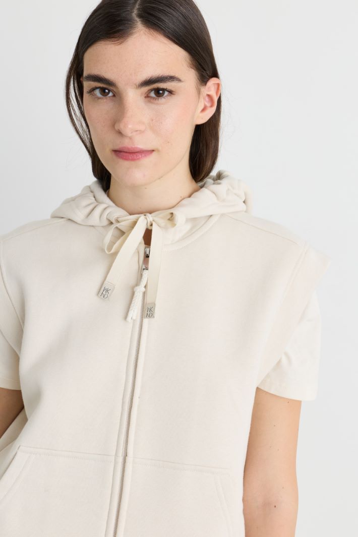 Gilet boxy in felpa - BIANCO - Intrend - 3