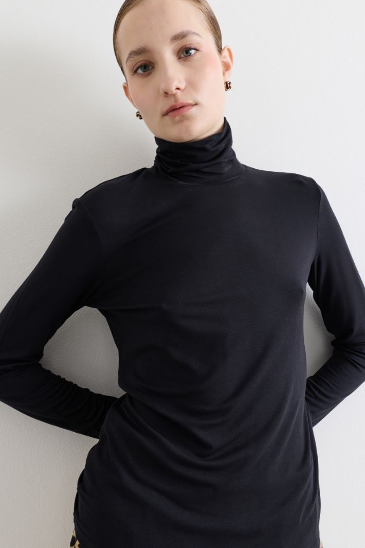Dolcevita in jersey stretch - NERO - Intrend - 3
