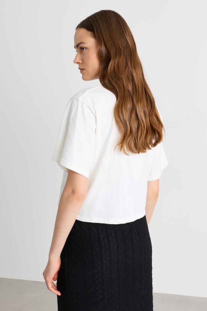 T-shirt in jersey con cristalli - BIANCO GRIGIO - Intrend - 4