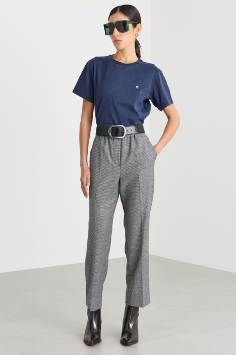 T-shirt con ricamo - Intrend