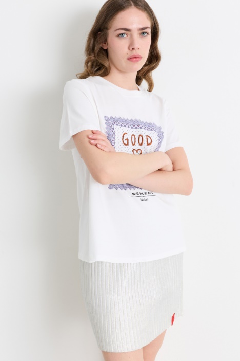Embroidered T-shirt - Intrend