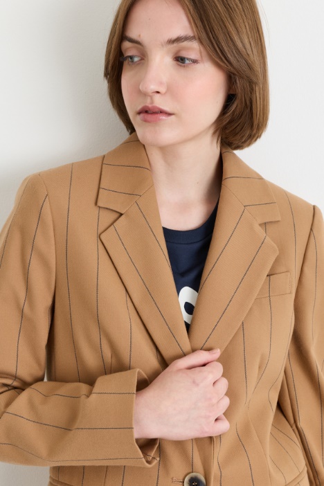 Blazer in flanella di misto viscosa con bottone singolo