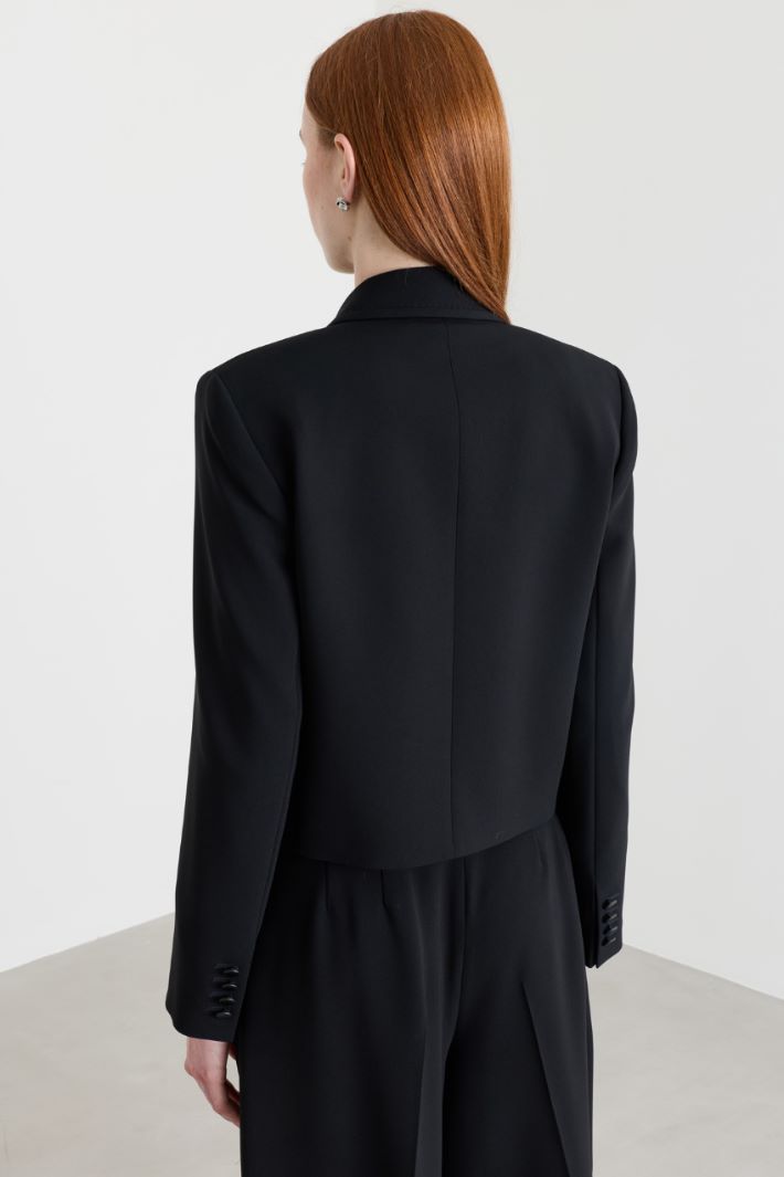 Short double-breasted cady wool coat - BLACK - Intrend - 4