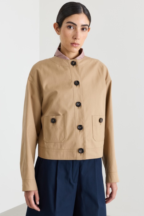 Round-neck jacket with patch pockets - Intrend