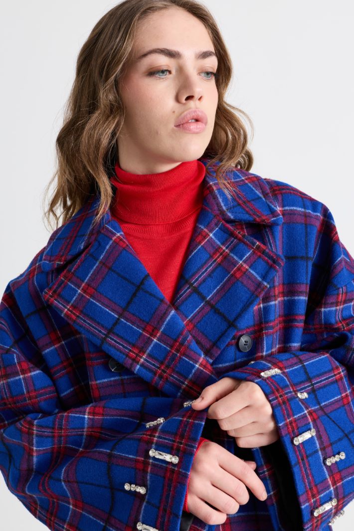 Tartan short double-breasted wool coat with rhinestones - BLUE RED - Intrend - 3