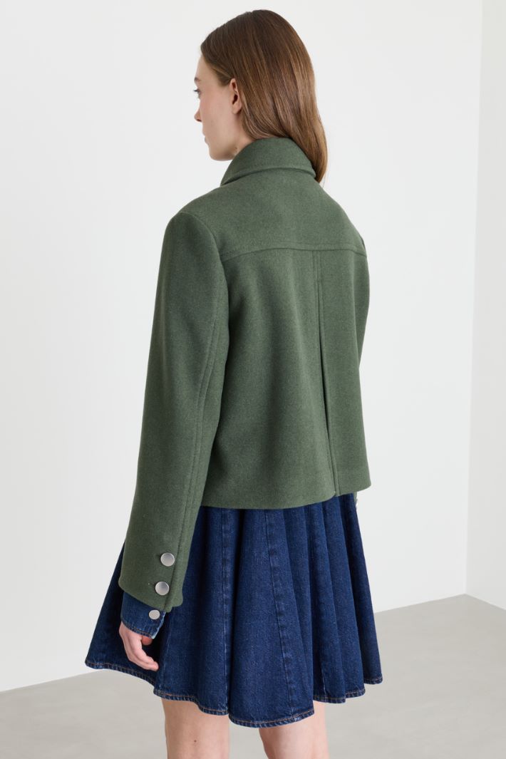 Marinière short double-breasted wool coat in double cloth - GREEN - Intrend - 4