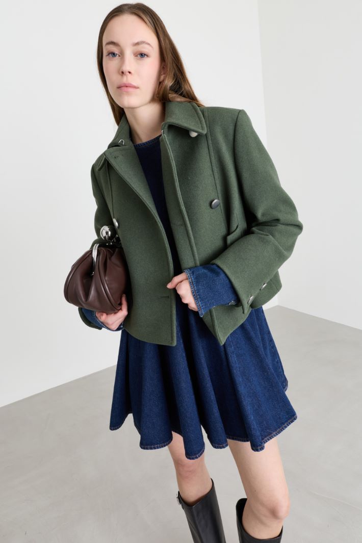 Marinière short double-breasted wool coat in double cloth - GREEN - Intrend - 2
