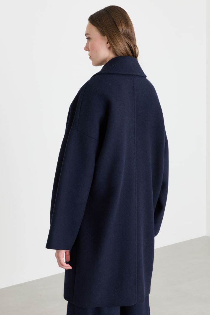 Oversized short double-breasted coat in broadcloth - BLUE - Intrend - 4