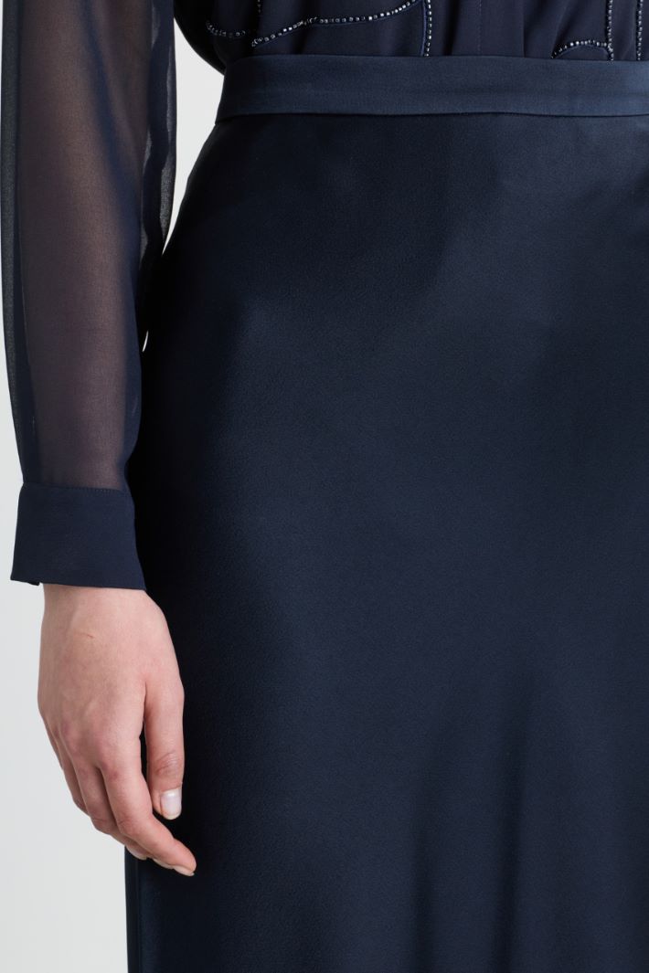 Long matte satin skirt - BLUE - Intrend - 3
