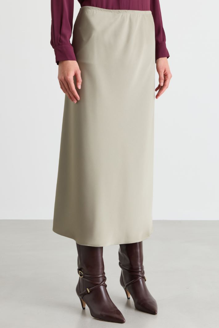 Jupe midi en satin fluide - VERT - Intrend - 2