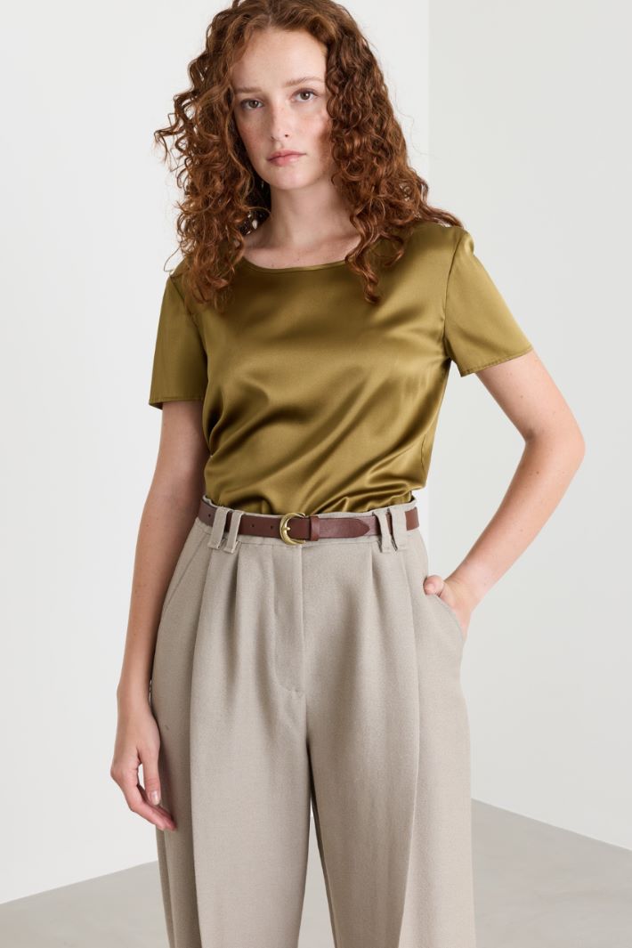 Top in raso di seta stretch - VERDE - Intrend - 2