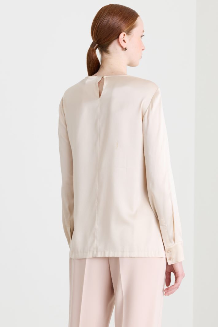Blusa in raso con piccoli spacchi squadrati - ROSA - Intrend - 4
