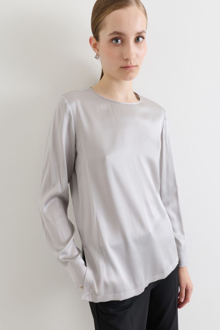 Blusa in raso con piccoli spacchi squadrati - GRIGIO - Intrend - 2