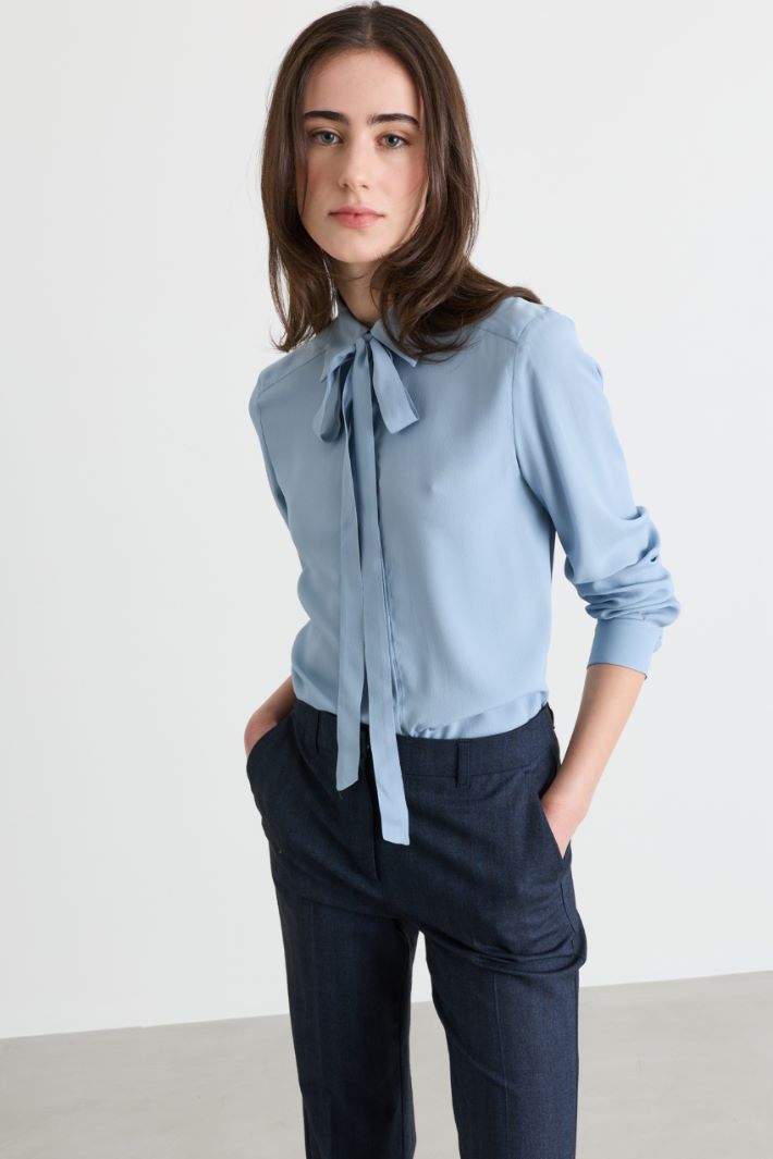 Blusa in crepe de chine - AZZURRO - Intrend - 2