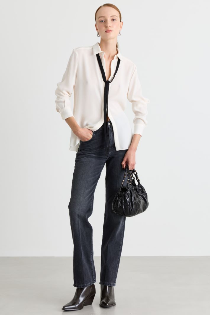 Camicia fluida con cravattino - BIANCO - Intrend