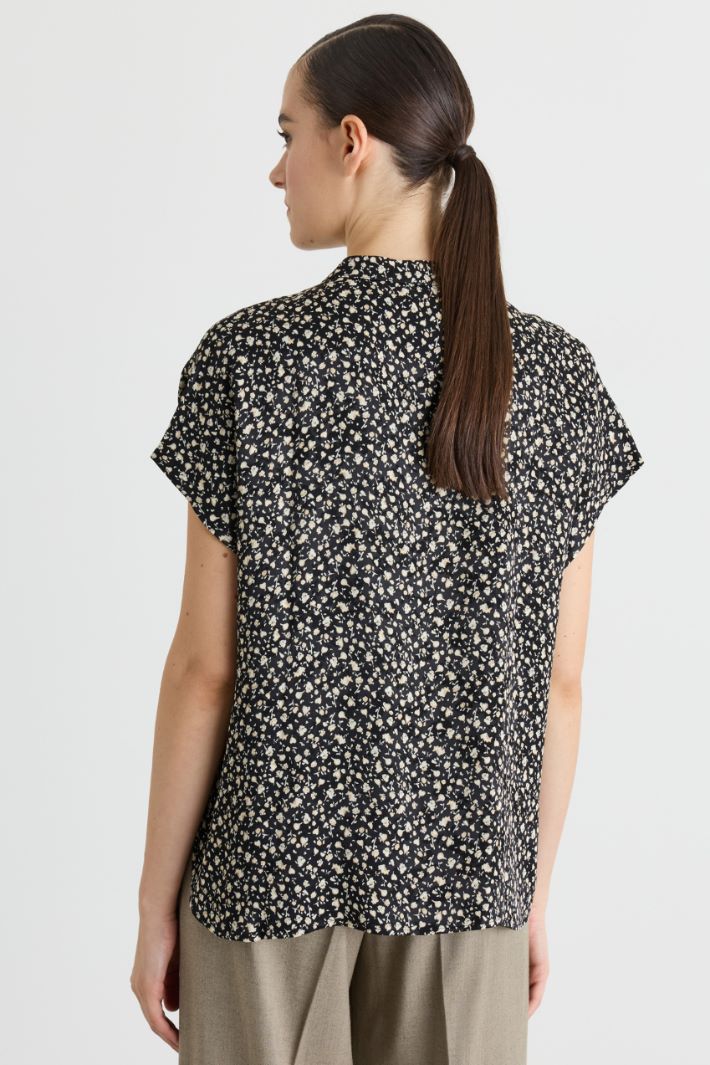 Blusa jacquard a micro fiori - NERO - Intrend - 4