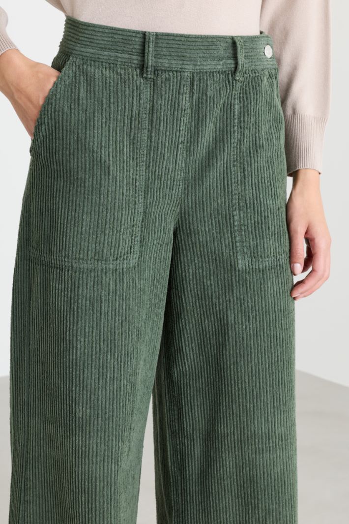 Pantalone ampio in velluto a coste - VERDE - Intrend - 3