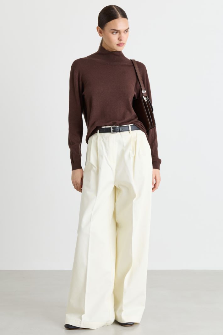 Wide-leg gabardine trousers - WHITE - Intrend