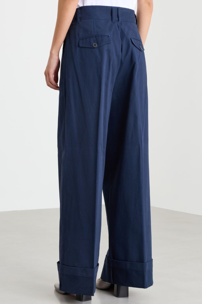 Wide-leg gabardine trousers - BLUE - Intrend - 4