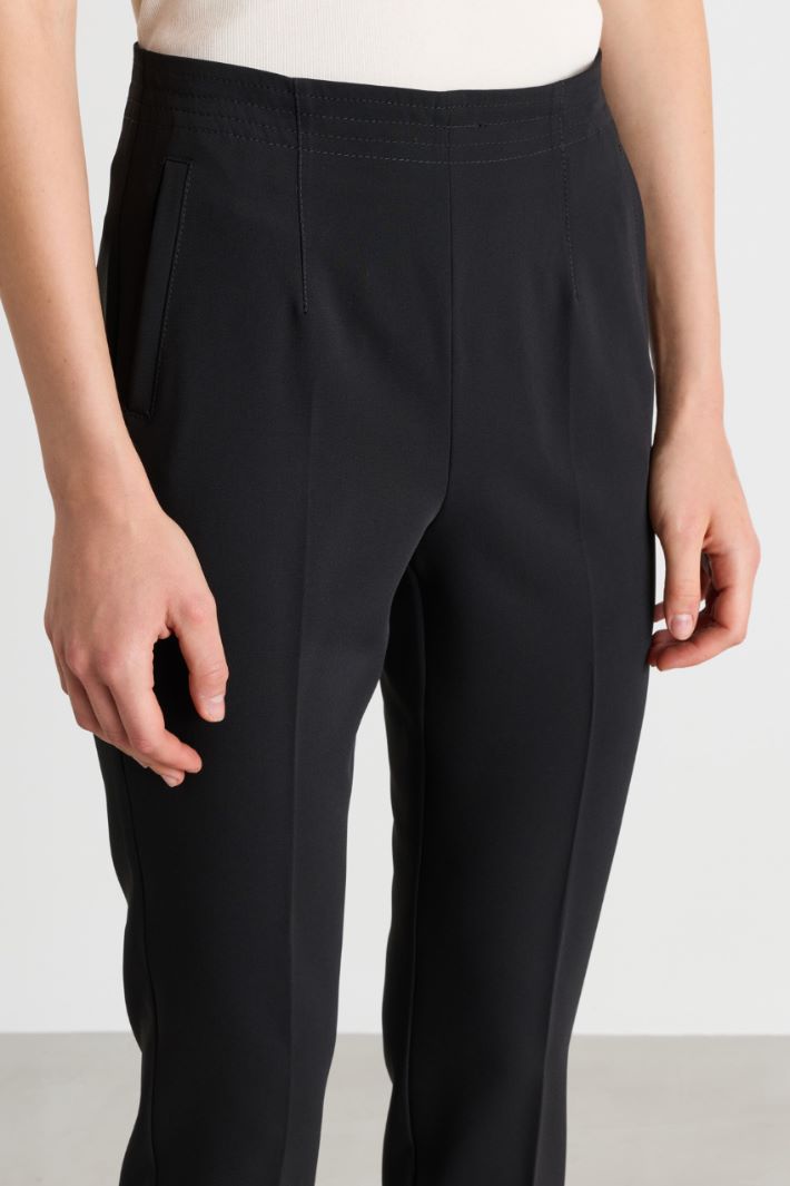 Slim-fit technical fabric trousers - BLACK - Intrend - 3