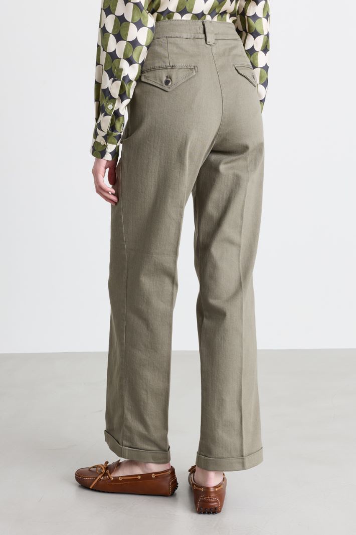 Turn-up drill trousers - GREEN - Intrend - 4