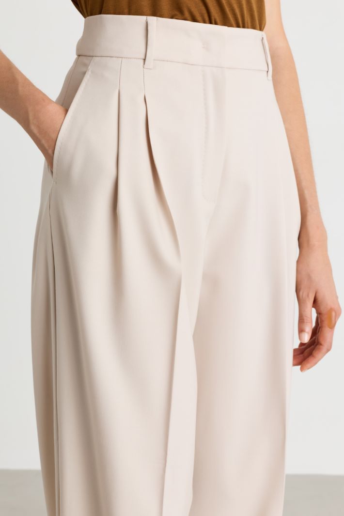 Wide-leg stretch wool twill trousers - BEIGE - Intrend - 3