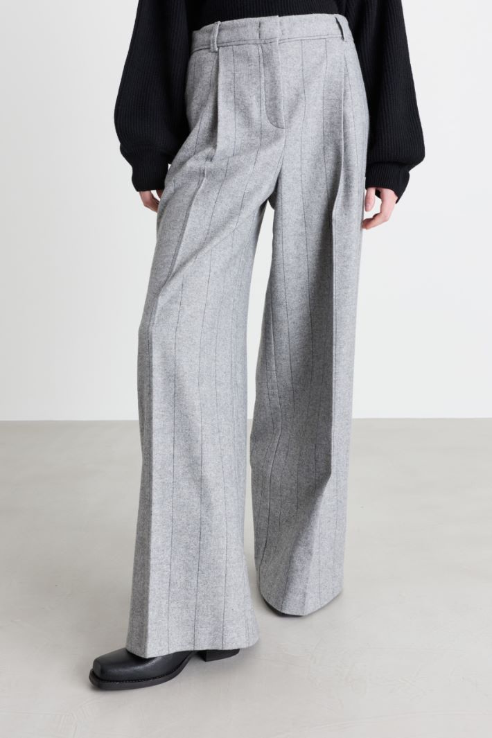 Wide-leg flannel trousers - GREY - Intrend - 2