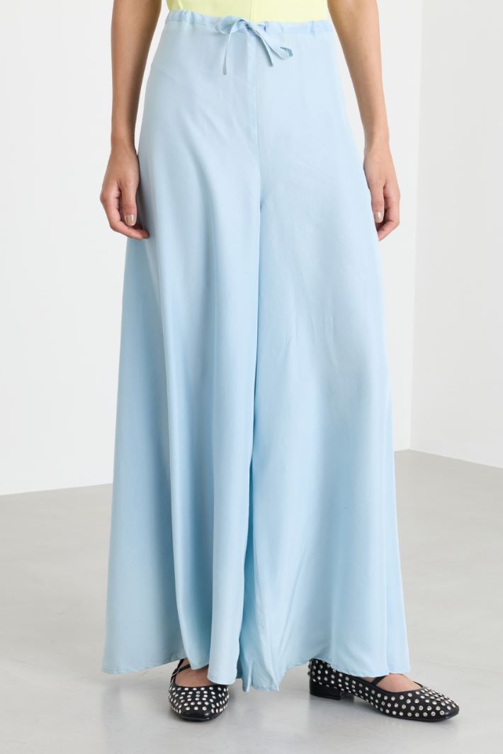 Oversized drawstring trousers - LIGHT BLUE - Intrend - 2