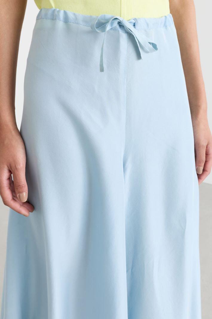 Oversized drawstring trousers - LIGHT BLUE - Intrend - 3