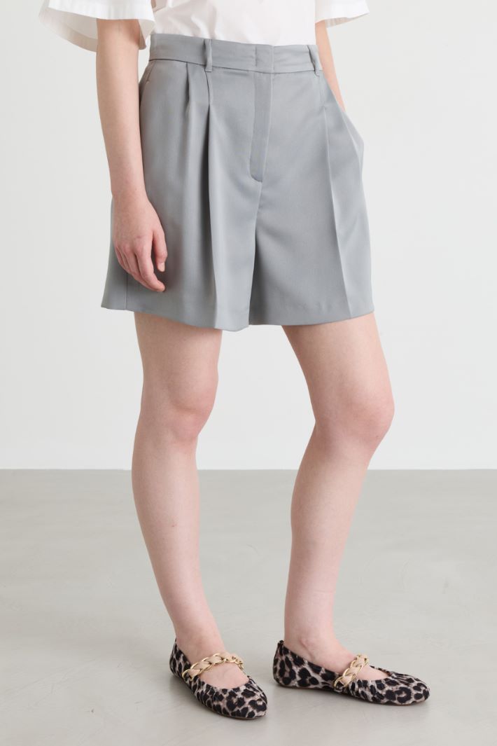 Matte satin shorts - GREY - Intrend - 2