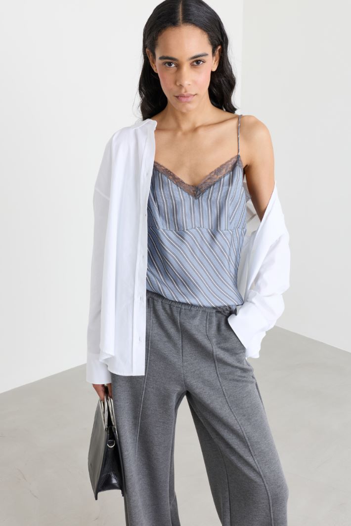 Top in twill con dettagli in pizzo - AZZURRO - Intrend - 2