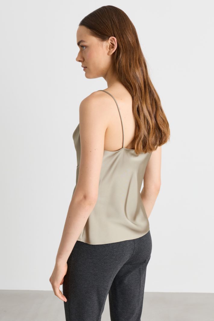 Top in raso fluido - VERDE - Intrend - 4