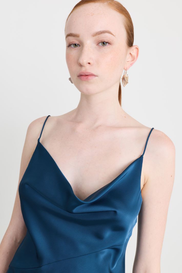 Top in raso fluido - BLU - Intrend - 3