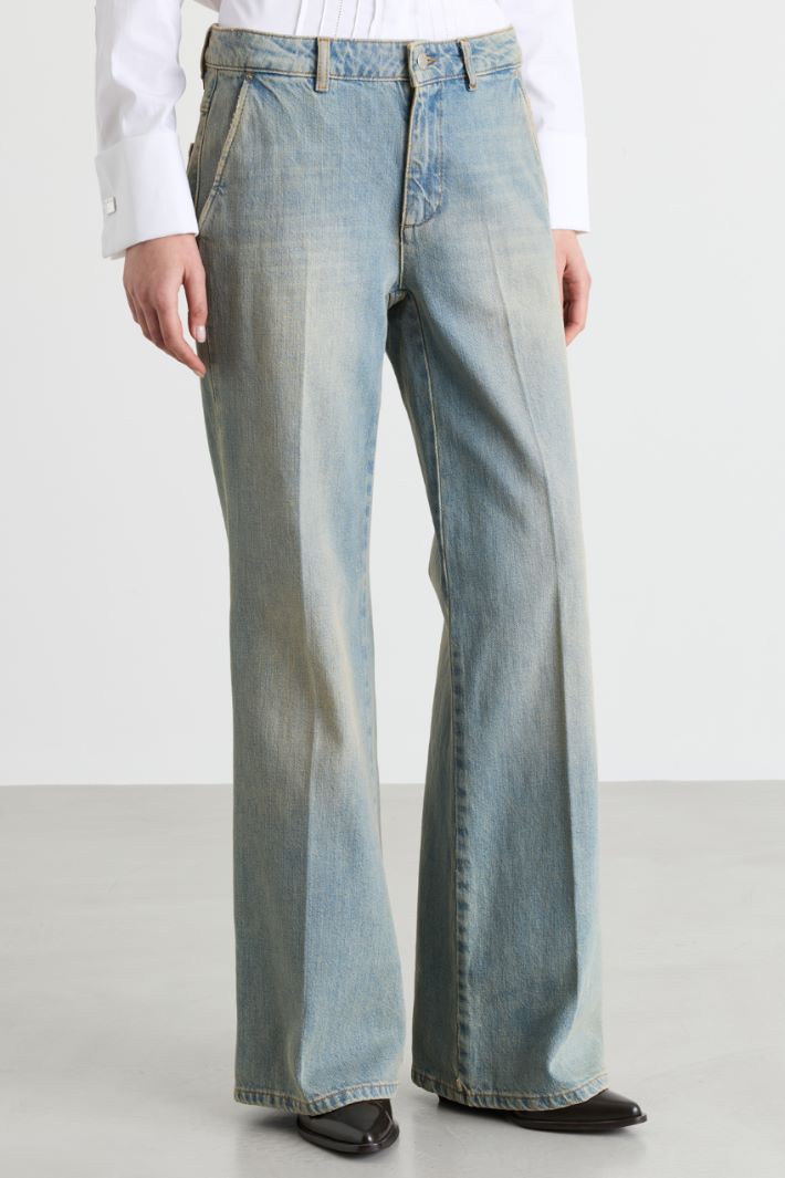 Weit geschnittene Jeans - HIMMELBLAU - Intrend - 2